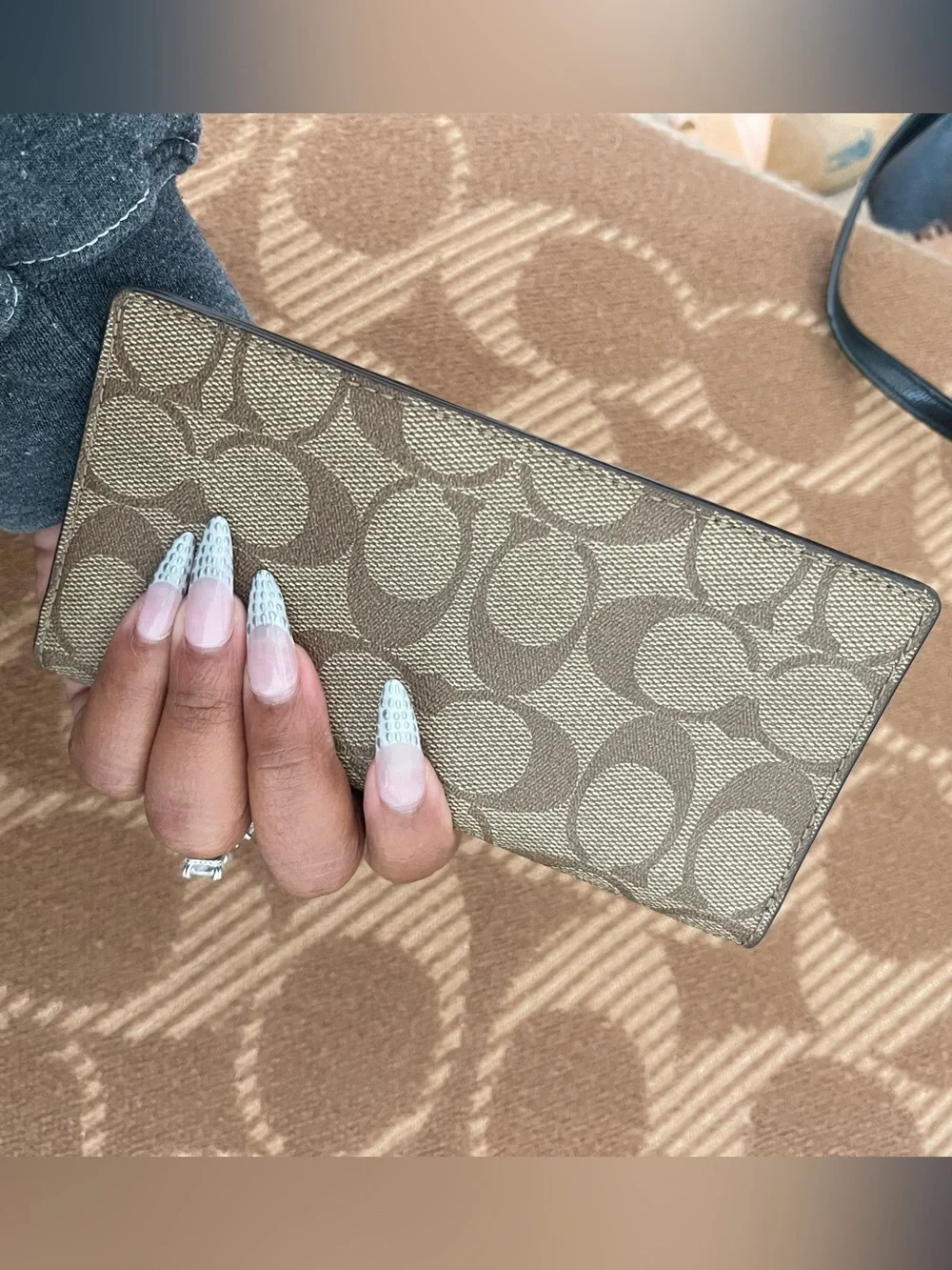 *pre-loved* COACH Bifold Wallet
